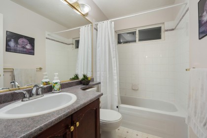 Photo 25 at 23788 120b Avenue, East Central, Maple Ridge
