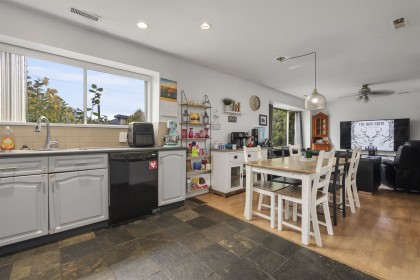 Photo 4 at 12116 Laity Street, West Central, Maple Ridge