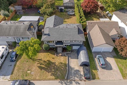 Photo 33 at 12347 Greenwell Street, East Central, Maple Ridge