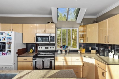 Photo 12 at 30356 Gunn Avenue, Mission-West, Mission