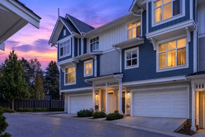 Photo 2 at 602 - 11295 Pazarena Place, East Central, Maple Ridge