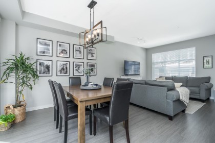 Photo 13 at 602 - 11295 Pazarena Place, East Central, Maple Ridge