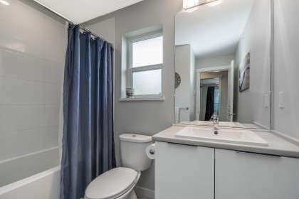 Photo 21 at 602 - 11295 Pazarena Place, East Central, Maple Ridge