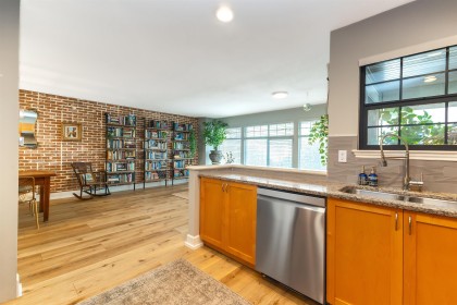 Photo 16 at 34 - 23343 Kanaka Way, Cottonwood MR, Maple Ridge