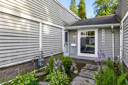 Photo 5 at 21598 Spring Avenue, West Central, Maple Ridge