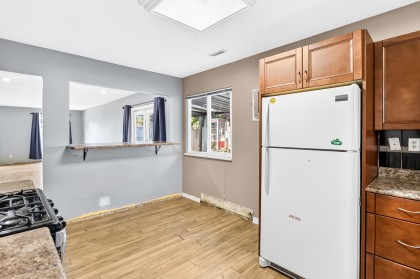 Photo 14 at 21598 Spring Avenue, West Central, Maple Ridge