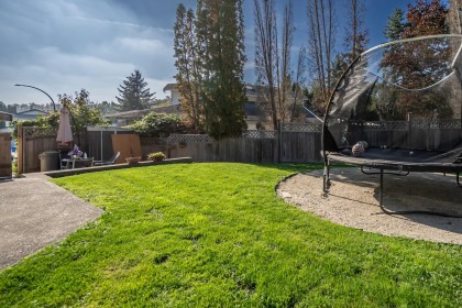 Photo 33 at 22895 Gillis Place, East Central, Maple Ridge