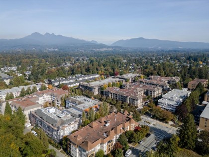 Photo 6 at 22332 122nd Avenue, West Central, Maple Ridge