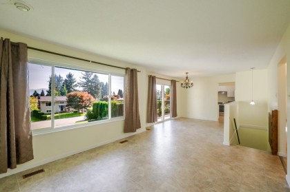 Photo 3 at 34355 Jasper Avenue, Hatzic, Mission