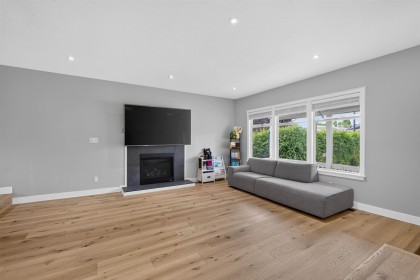 Photo 5 at 11908 Meadowlark Drive, Cottonwood MR, Maple Ridge