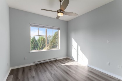 Photo 23 at 406 - 22290 North Avenue, West Central, Maple Ridge