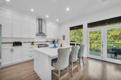 Photo 11 at 11065 Buckerfield Drive, Cottonwood MR, Maple Ridge