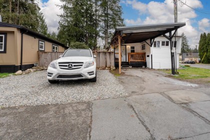 Photo 1 at 23252 Calvin Crescent, East Central, Maple Ridge