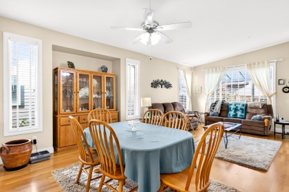 Photo 13 at 162 - 19639 Meadow Gardens Way, North Meadows PI, Pitt Meadows