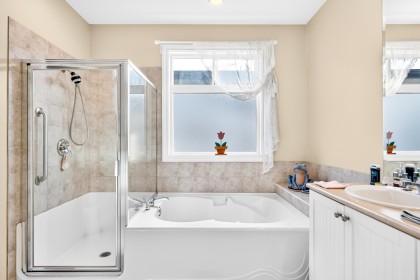 Photo 26 at 162 - 19639 Meadow Gardens Way, North Meadows PI, Pitt Meadows