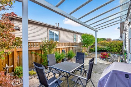 Photo 31 at 162 - 19639 Meadow Gardens Way, North Meadows PI, Pitt Meadows
