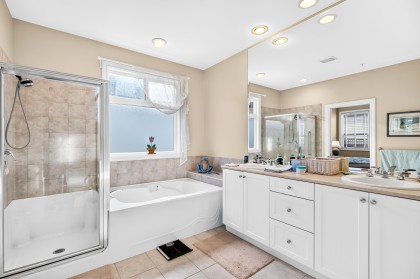Photo 25 at 162 - 19639 Meadow Gardens Way, North Meadows PI, Pitt Meadows