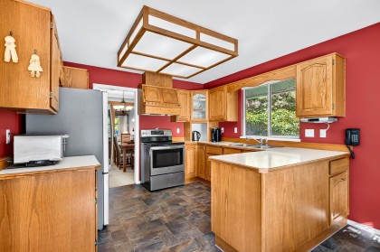 Photo 13 at 21424 River Road, West Central, Maple Ridge