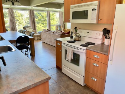 Photo 18 at 20817 Sakwi Creek Road, Hemlock, Mission