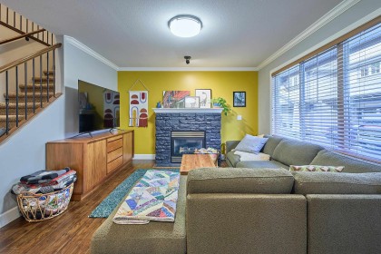 Photo 9 at 7 - 12191 228 Street, East Central, Maple Ridge