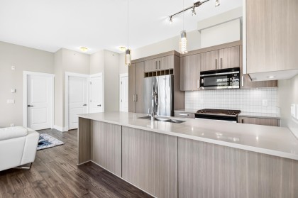 Photo 10 at 409 - 22327 River Road, West Central, Maple Ridge