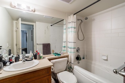Photo 13 at 117 - 19677 Meadow Gardens Way, North Meadows PI, Pitt Meadows