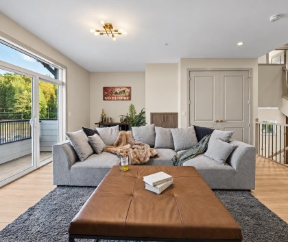 Photo 22 at 1 - 11055 Cameron Court, Cottonwood MR, Maple Ridge