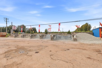 Photo 7 at 23549 Lougheed Highway, Albion, Maple Ridge