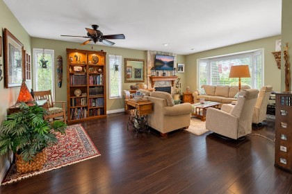 Photo 8 at 12496 219th Street, West Central, Maple Ridge