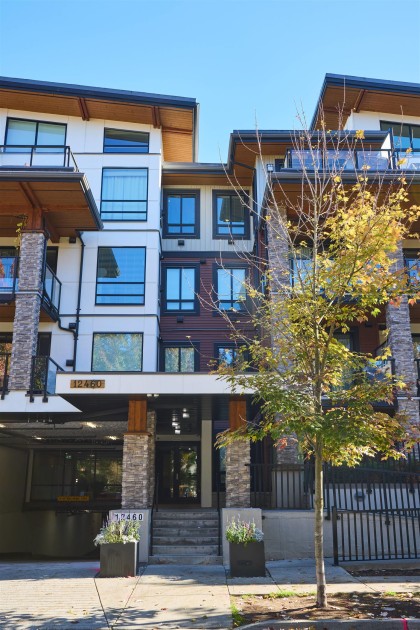 Photo 2 at 220 - 12460 191 Street, Mid Meadows, Pitt Meadows