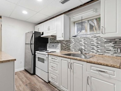 Photo 17 at 21796 Donovan Avenue, West Central, Maple Ridge