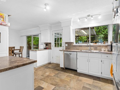 Photo 5 at 21796 Donovan Avenue, West Central, Maple Ridge