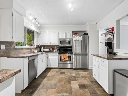 Photo 4 at 21796 Donovan Avenue, West Central, Maple Ridge