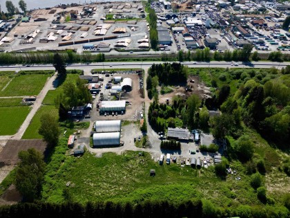 Photo 10 at 23519 Lougheed Highway, Albion, Maple Ridge