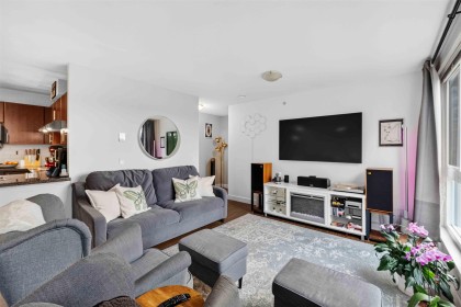 Photo 12 at 403 - 12075 228 Street, East Central, Maple Ridge