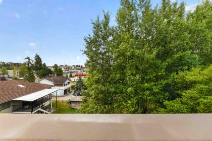Photo 37 at 403 - 12075 228 Street, East Central, Maple Ridge