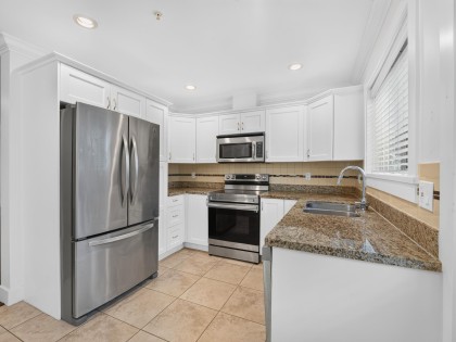 Photo 7 at 34 - 22977 116 Avenue, East Central, Maple Ridge