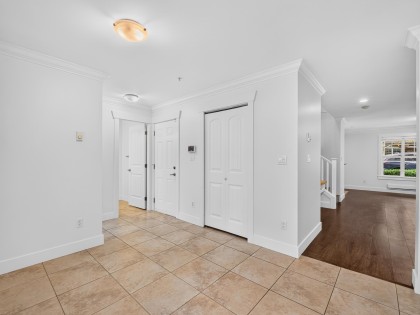 Photo 10 at 34 - 22977 116 Avenue, East Central, Maple Ridge