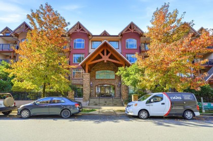 Photo 1 at 212 - 12525 190a Street, Mid Meadows, Pitt Meadows