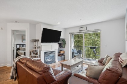 Photo 6 at 305 - 12020 207a Street, Northwest Maple Ridge, Maple Ridge