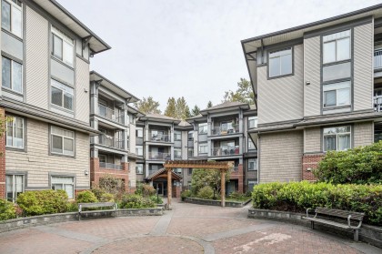 Photo 1 at 305 - 12020 207a Street, Northwest Maple Ridge, Maple Ridge