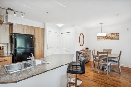 Photo 14 at 305 - 12020 207a Street, Northwest Maple Ridge, Maple Ridge