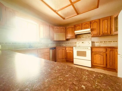 Photo 5 at 20732 114 Avenue, Southwest Maple Ridge, Maple Ridge
