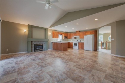 Photo 8 at 23661 114a Avenue, Cottonwood MR, Maple Ridge