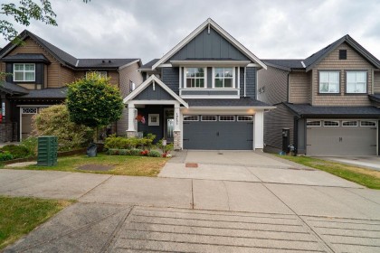 Photo 3 at 10495 248 Street, Albion, Maple Ridge