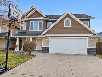 Photo 1 at 8535 Mcpherson Street, Mission BC, Mission