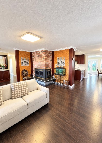 Photo 2 at 20150 Patterson Avenue, Southwest Maple Ridge, Maple Ridge