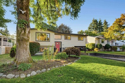 Photo 2 at 11601 211 Street, Southwest Maple Ridge, Maple Ridge
