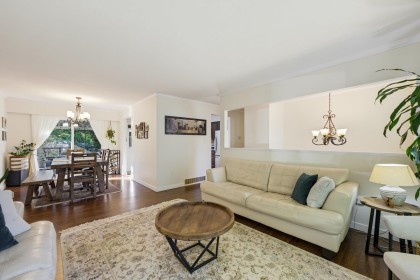 Photo 7 at 11601 211 Street, Southwest Maple Ridge, Maple Ridge