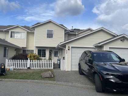 Photo 1 at 405 - 20675 118th Avenue, Southwest Maple Ridge, Maple Ridge